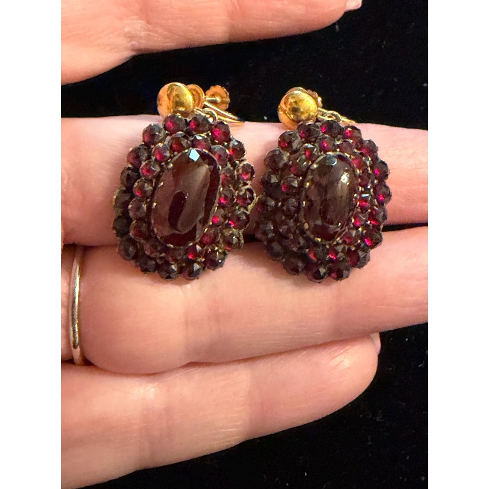 Antique Victorian Garnet Dangle Earrings - Picture 5 of 7